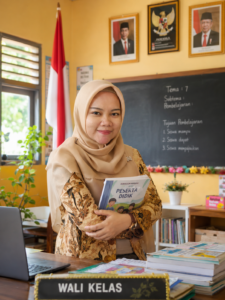 Dinda Tiara Dewi, S.Pd